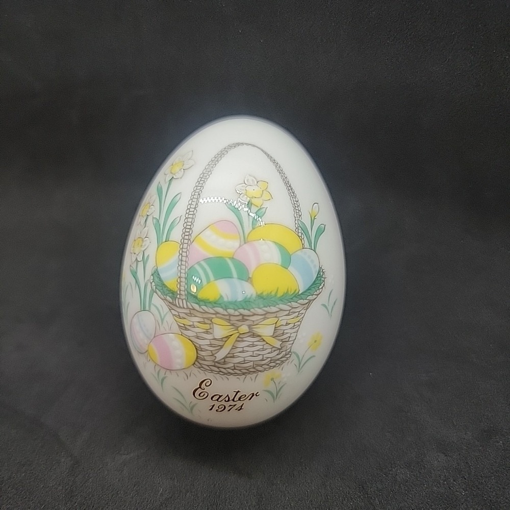 Vintage Noritake Bone China Easter Egg 1974 4th Edition Easter Basket Japan